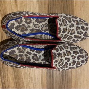VGUC Mocha Spot Rothy’s Loafer Sz 6